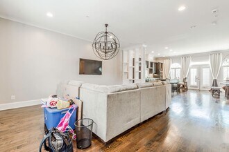 1279 Dahlgren Lane in Atlanta, GA - Building Photo - Building Photo