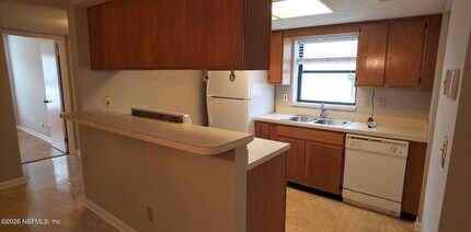 5557 Greatpine Ln S in Jacksonville, FL - Building Photo - Building Photo