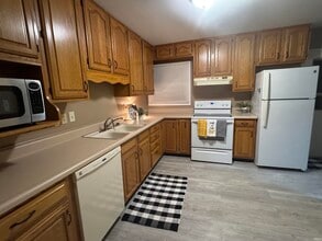 709 Thornberry Dr in Evansville, IN - Building Photo - Building Photo