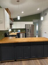 606 Woodland St in Sulphur, LA - Foto de edificio - Building Photo