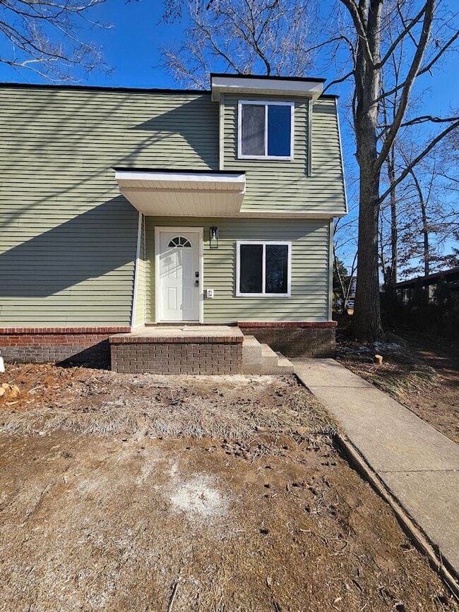 property at 71 Westgate Cir