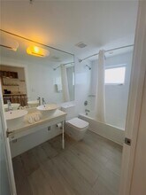 8320 Harding Ave in Miami Beach, FL - Building Photo - Building Photo