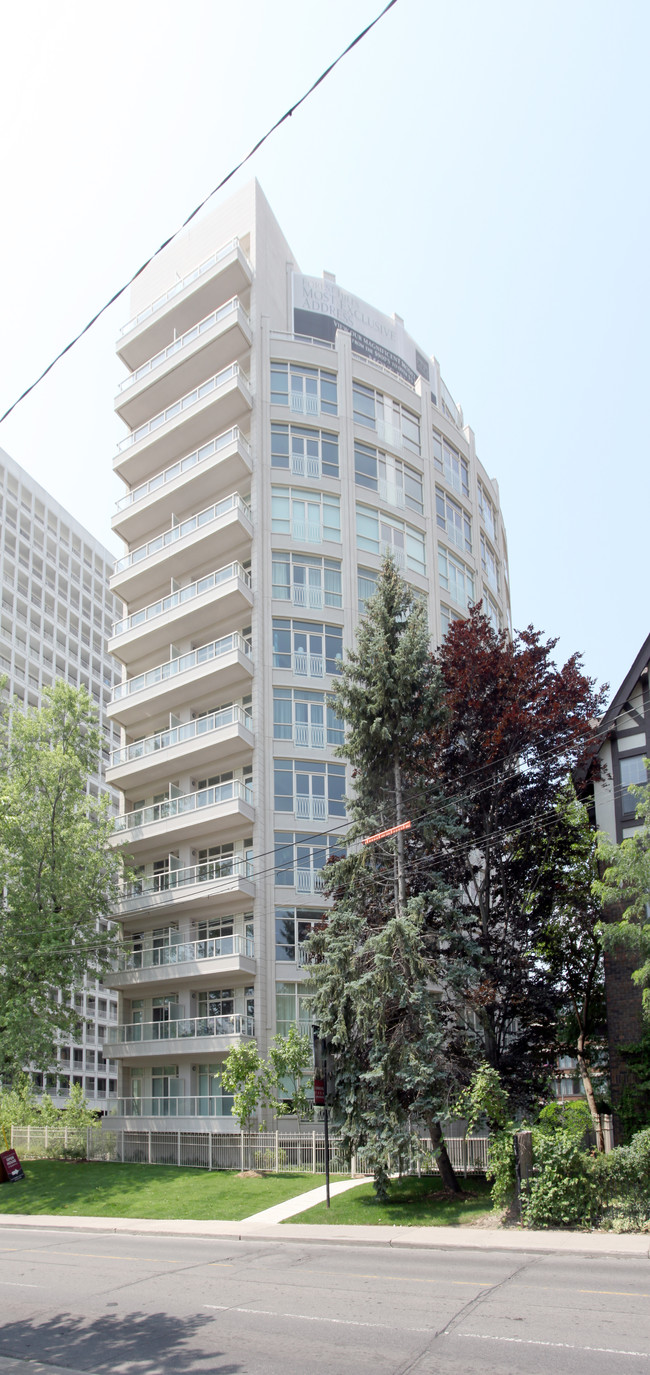 Churchill Park Condominiums