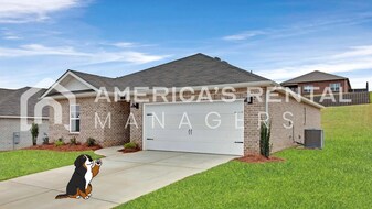 114 Wellspring Rd in Huntsville, AL - Building Photo