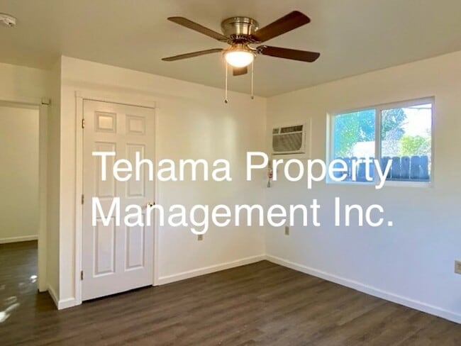 623 Santa Maria Ave in Gerber, CA - Building Photo - Building Photo