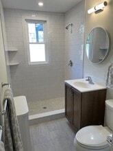 123 Gallagher Rd in Wayne, PA - Building Photo - Building Photo