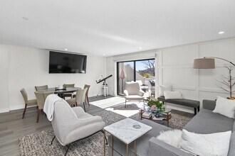 199 Coolidge Ave in Watertown, MA - Foto de edificio - Building Photo