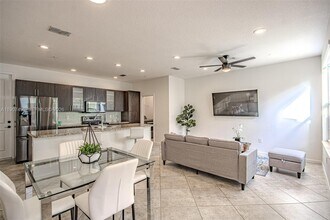 1430 NW 48th Dr in Boca Raton, FL - Building Photo - Building Photo