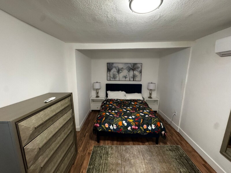 160 NW 60th St in Miami, FL - Building Photo