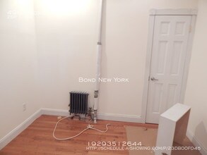 496 Hudson St-Unit -2 in New York, NY - Building Photo - Building Photo
