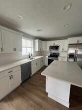4 1st St in Taunton, MA - Building Photo - Building Photo