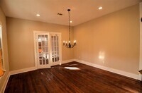 2120 McKee St photo'