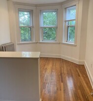 129 Jersey St, Unit 33 in Boston, MA - Building Photo