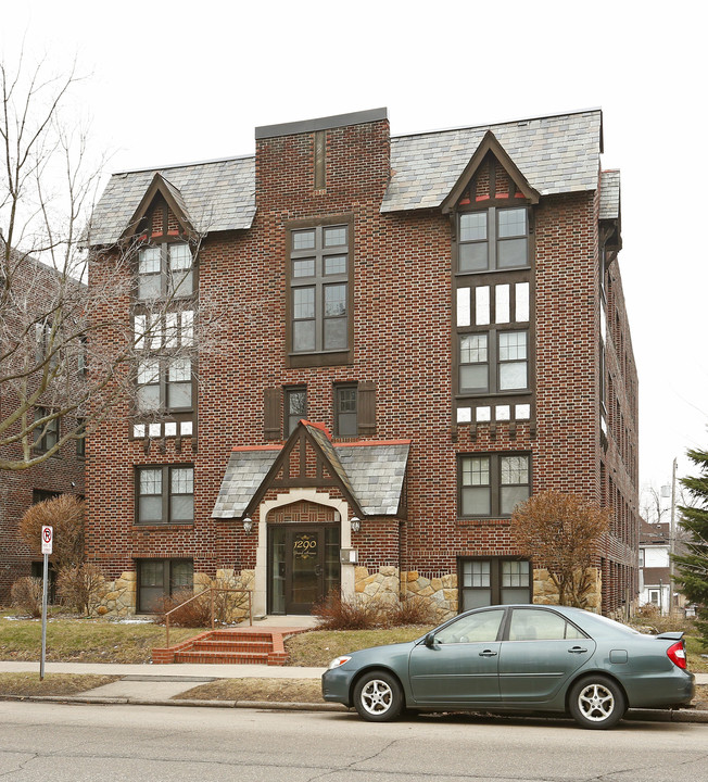 Grand Heritage Apartments in St. Paul, MN - Building Photo