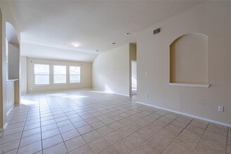 4513 Fifnella Way in Austin, TX - Building Photo - Building Photo