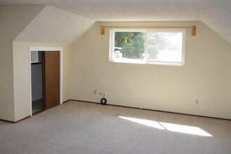 1019 Cabot St in Davis, CA - Building Photo - Building Photo