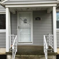 755 Bertha Ave in Akron, OH - Building Photo