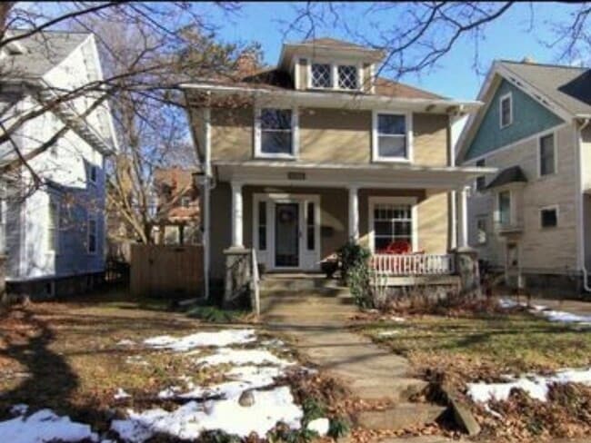 property at 342 Hampton Ave SE