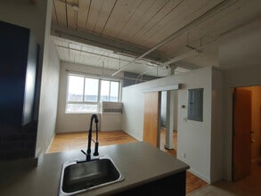 35 Water St S in Cambridge, ON - Building Photo - Building Photo