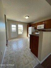 164 Cornerstone Pl in Jacksonville, NC - Building Photo - Building Photo