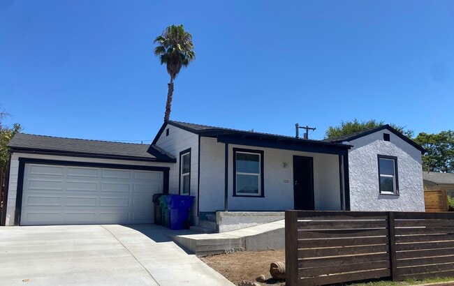 property at 4247 Cartagena Dr