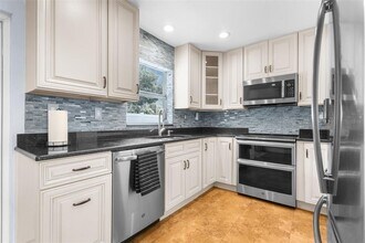 5201 S Quincy St in Tampa, FL - Building Photo - Building Photo