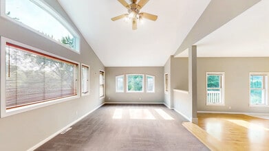 520 Hanlon Ave in Wayzata, MN - Building Photo - Building Photo