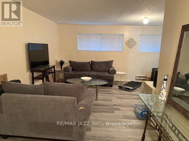 455 Trick Ave in Oshawa, ON - Building Photo - Building Photo