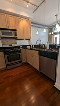 1222 W Hubbard St in Chicago, IL - Building Photo - Building Photo