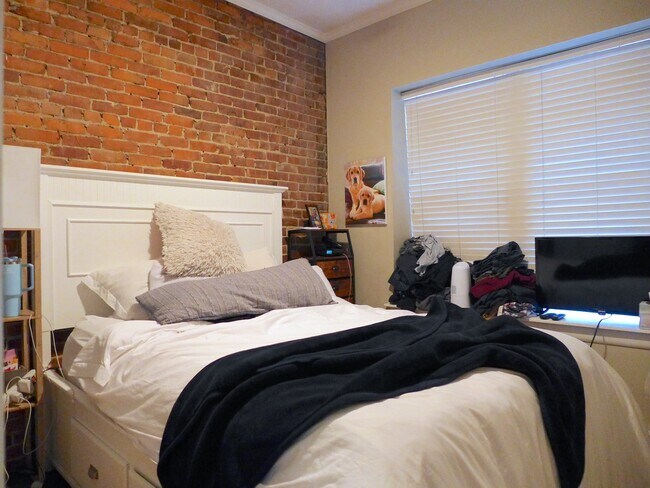 42 Saint Botolph St, Unit 6 in Boston, MA - Building Photo - Building Photo