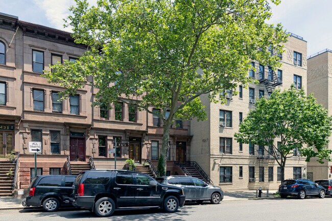 425 W 162nd St in New York, NY - Foto de edificio - Building Photo