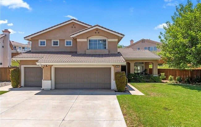 property at 3064 Drake St