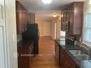 3240 Wakefield Dr in Decatur, GA - Building Photo - Building Photo