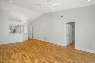 832 Tanbark Dr in Naples, FL - Building Photo - Building Photo