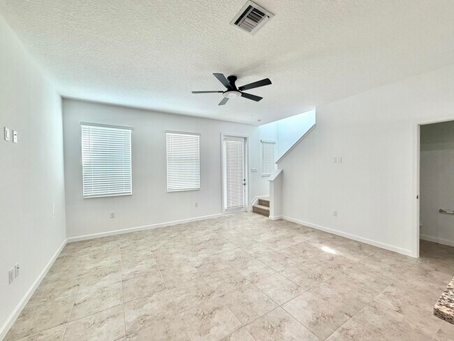 4093 S Longwood Lk Sq in Westlake, FL - Building Photo - Building Photo