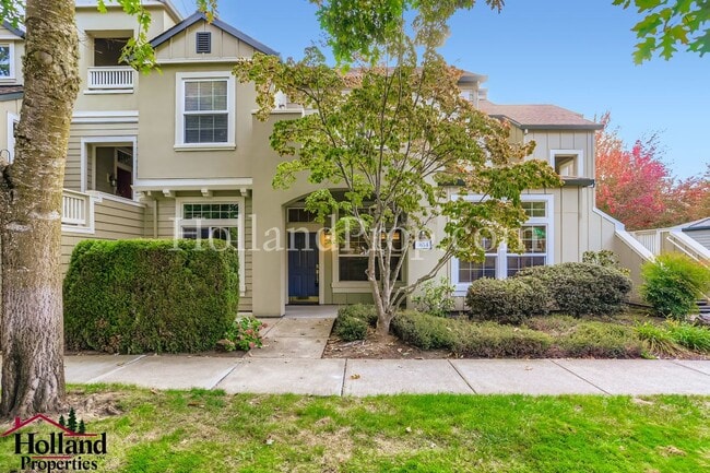 property at 1654 NE Ashberry Dr