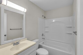 1106 Navidad Bank Ct in New Bern, NC - Building Photo - Building Photo