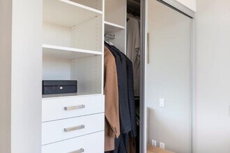 1783 Manitoba St in Vancouver, BC - Building Photo - Building Photo