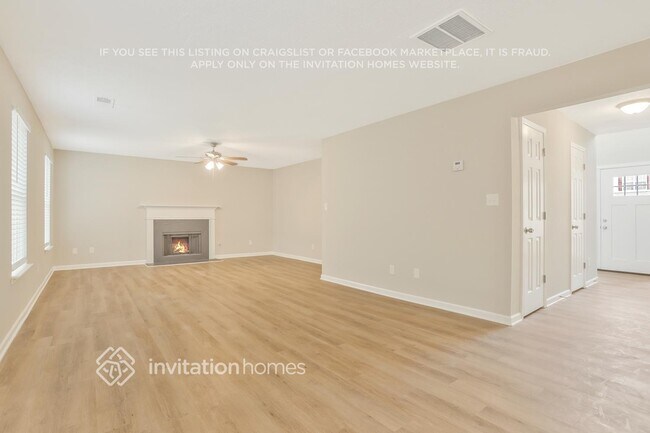 2736 Live Oak Trail in College Park, GA - Building Photo - Building Photo