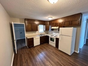 5007 N Moore Ln in Chattanooga, TN - Building Photo - Building Photo