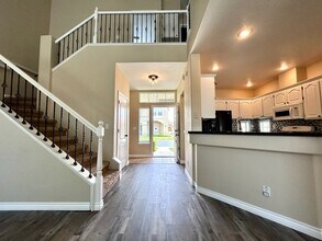 224 Marsalla Dr in Folsom, CA - Building Photo - Building Photo