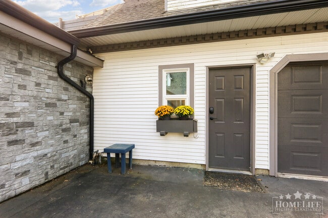 11070 McSween Rd in Chilliwack, BC - Building Photo - Building Photo