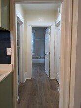 341 Alcatraz Ave in Oakland, CA - Foto de edificio - Building Photo