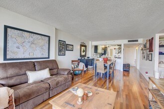 17 Royal Palm Way-Unit -603 in Boca Raton, FL - Building Photo - Building Photo