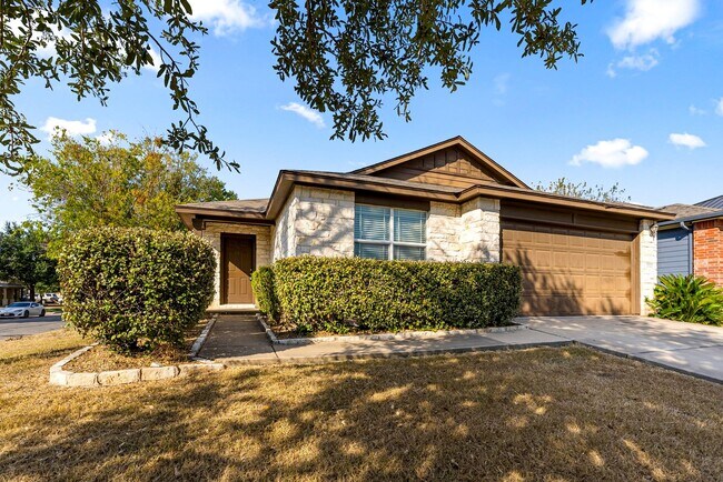 11300 Brenham St in Manor, TX - Building Photo - Building Photo