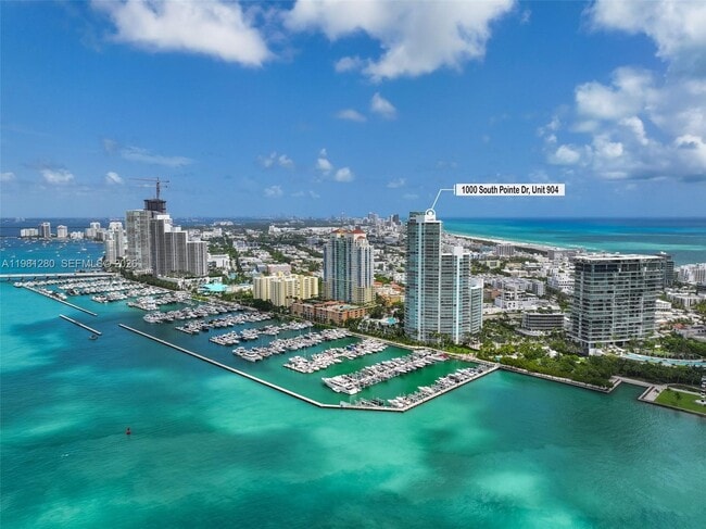 1000 S Pointe Dr, Unit 904 in Miami Beach, FL - Foto de edificio - Building Photo