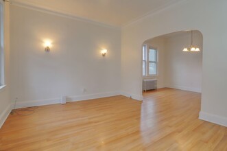 166 St Pauls Ave in Jersey City, NJ - Building Photo - Building Photo