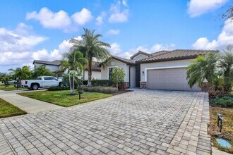 17030 Blue Rdg Pl in Bradenton, FL - Building Photo - Building Photo
