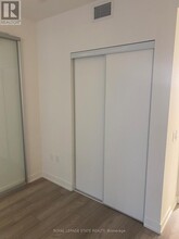 110 Broadway Ave in Toronto, ON - Building Photo - Building Photo