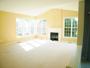 12321 High Stakes Dr in Reisterstown, MD - Building Photo - Building Photo